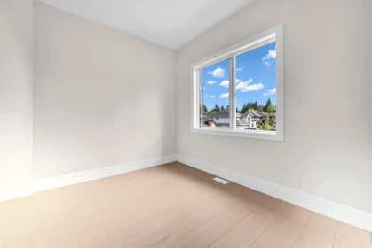 Backyard Photo of 102 13661 59 Avenue, Surrey, BC