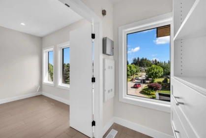 Swimming Pool Photo of 102 13661 59 Avenue, Surrey, BC