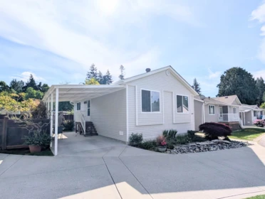109 4510 Sunshine Coast Highway, Sechelt, BC, Sechelt — Manufactured Home for sale