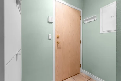 Guest Bathroom Photo of 505 1032 Queens Avenue, New Westminster, BC