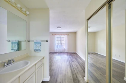 Guest Bathroom Photo of 67 1400 164 Street, Surrey, BC