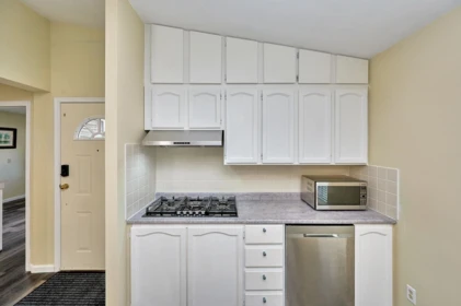 Kitchen Island Photo of 67 1400 164 Street, Surrey, BC