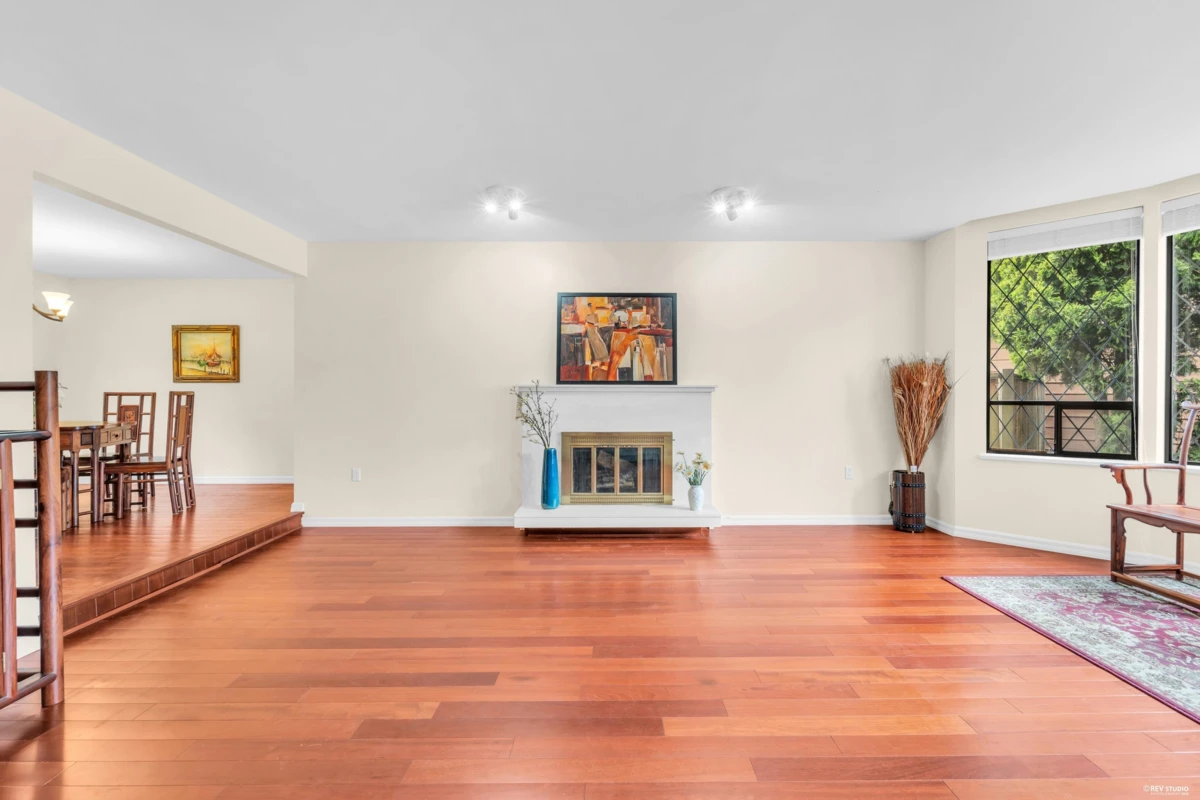 Living Room Photo of 8155 Corless Place, Richmond, BC