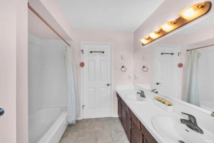 Hot Tub / Spa Photo of 8155 Corless Place, Richmond, BC