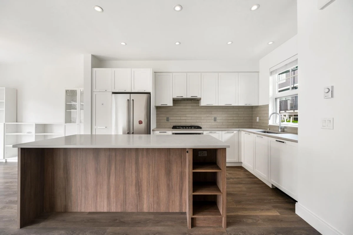 Dining Area Photo of 158 1290 Mitchell Street, Coquitlam, BC