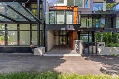 Outdoor Patio Photo of 302 6485 Manitoba Street, Vancouver, BC