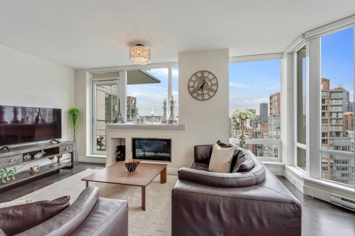 Family Room Photo of 2705 535 Smithe Street, Vancouver, BC