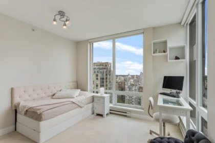 Laundry Room Photo of 2705 535 Smithe Street, Vancouver, BC