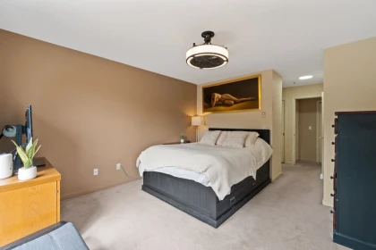 Walk-In Closet Photo of 402 60 Richmond Street, New Westminster, BC