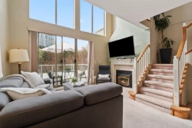 402 60 Richmond Street, New Westminster, BC