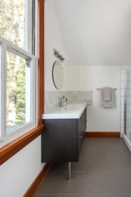 Entry Foyer Photo of 109 Oakland Street, New Westminster, BC