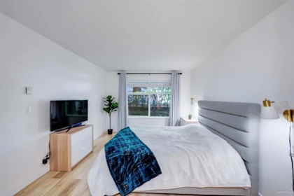 Guest Bathroom Photo of 116 14885 105 Avenue, Surrey, BC