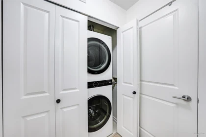 Hallway Photo of 116 14885 105 Avenue, Surrey, BC