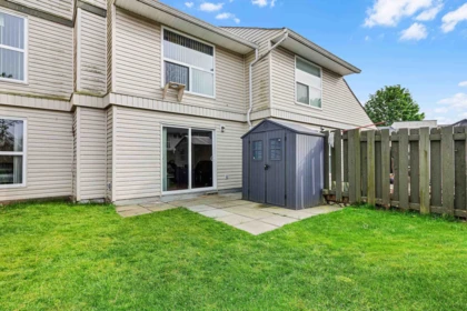 Laundry Room Photo of 173 32550 Maclure Road, Abbotsford, BC