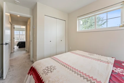 Entry Foyer Photo of 19 2033 Mckenzie Road, Abbotsford, BC