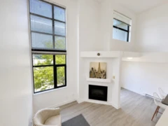 434 10838 City Parkway, Surrey, BC