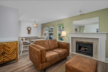 Kitchen Photo of 14 32165 7th Avenue, Mission, BC