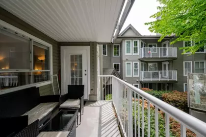 Backyard Photo of 201 15150 108 Avenue, Surrey, BC