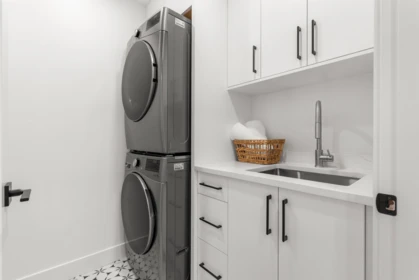 Guest Bathroom Photo of 4818 42a Avenue, Ladner, BC