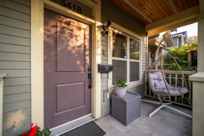 Mudroom Photo of 5418 Main Street, Vancouver, BC