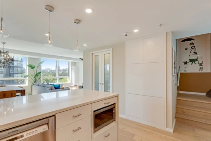 Kitchen Island Photo of 507 289 Drake Street, Vancouver, BC