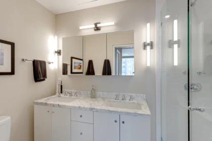 Laundry Room Photo of 507 289 Drake Street, Vancouver, BC