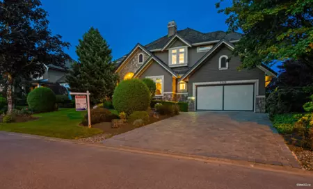 Fitness Center Photo Near 3928 159 Street, Surrey, BC