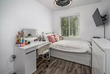 Mudroom Photo of 65 3039 156 Street, Surrey, BC