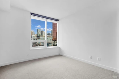 Primary Bedroom Photo of 1020 68 Smithe Street, Vancouver, BC