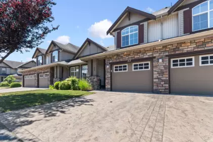 23 6577 Southdowne Place, Chilliwack, BC, Chilliwack — Townhouse for sale
