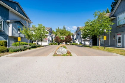 46 5858 142 Street, Surrey, BC, Surrey — Townhouse for sale