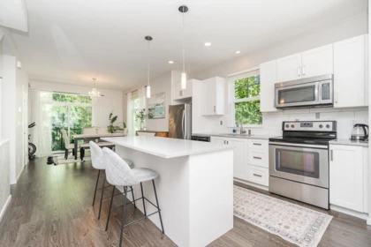 Kitchen Photo of 46 5858 142 Street, Surrey, BC