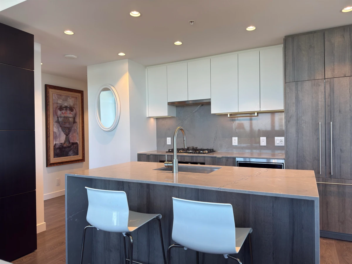 Dining Area Photo of 1004 505 Nelson Street, Coquitlam, BC