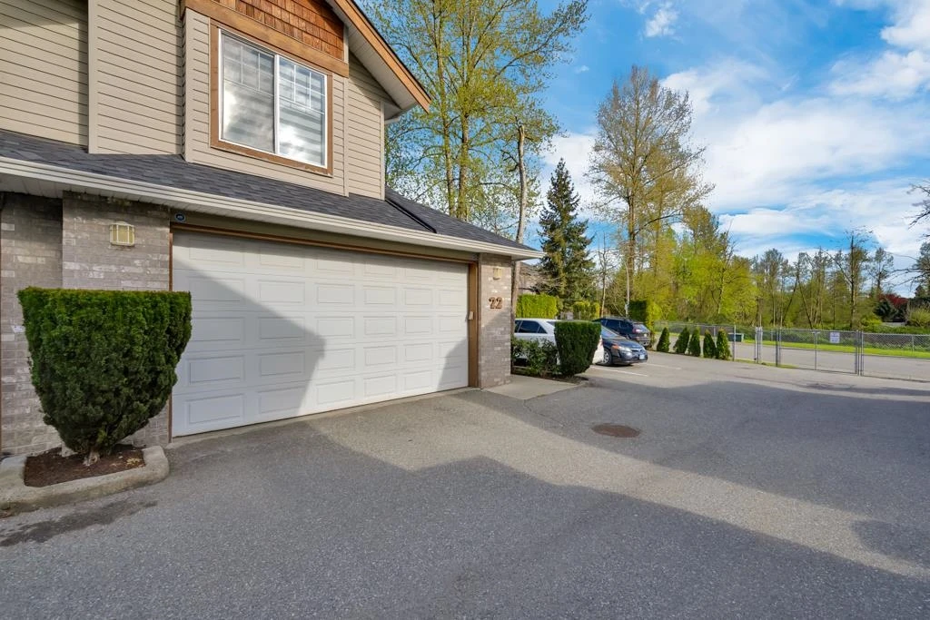 Family Room Photo of 22 3270 Blue Jay Street, Abbotsford, BC