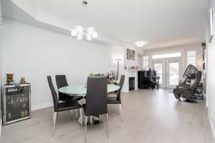 Kitchen Island Photo of 44 11860 River Road, Surrey, BC