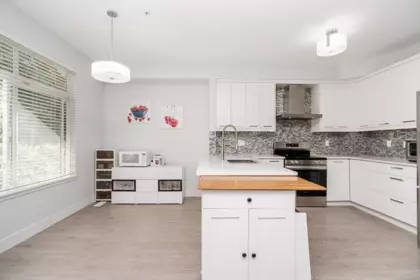 Office / Den Photo of 44 11860 River Road, Surrey, BC