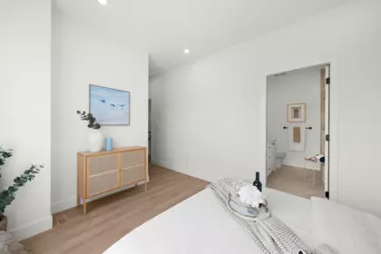 Hallway Photo of 66 16358 90 Avenue, Surrey, BC
