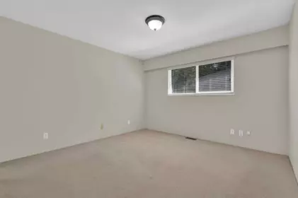Basement Recreation Room Photo of 10834 84 Avenue, Delta, BC