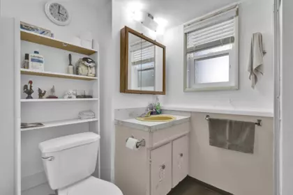 Hot Tub / Spa Photo of 10834 84 Avenue, Delta, BC