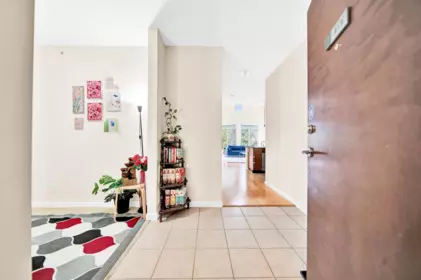 Kitchen Island Photo of 419 15385 101a Avenue, Surrey, BC