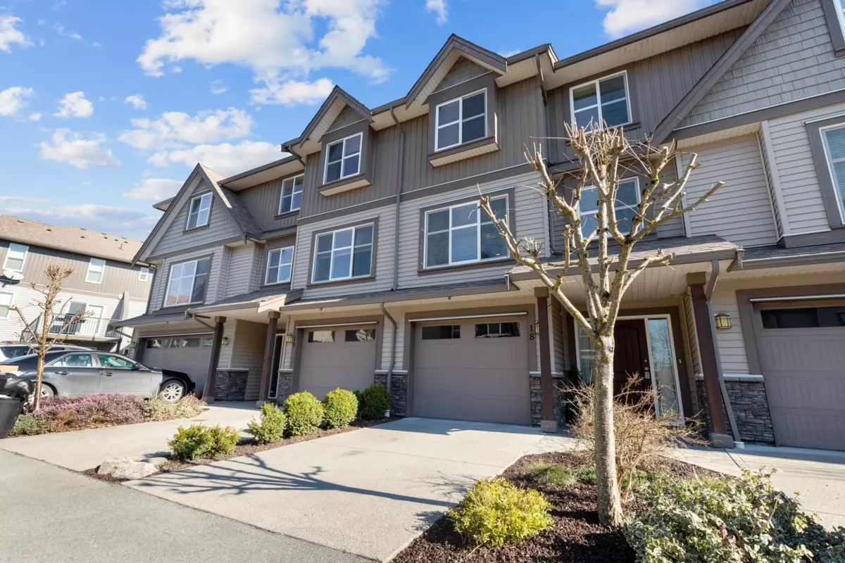 Exterior Rear Photo of 18 45085 Wolfe Road, Chilliwack, BC