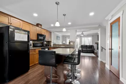 Kitchen Photo of 18 45085 Wolfe Road, Chilliwack, BC