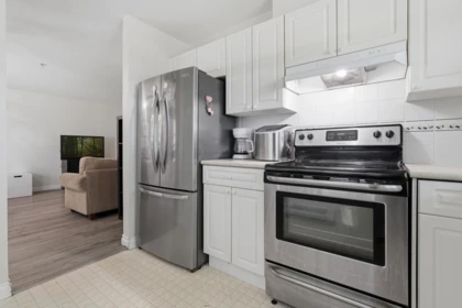 209 4758 53 Street, Delta, BC, Delta — Apartment/Condo for sale