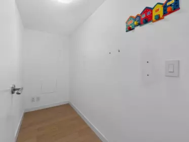 Laundry Room Photo of 906 2221 E 30th Avenue, Vancouver, BC