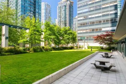 Front Yard Photo of 2603 1239 W Georgia Street, Vancouver, BC