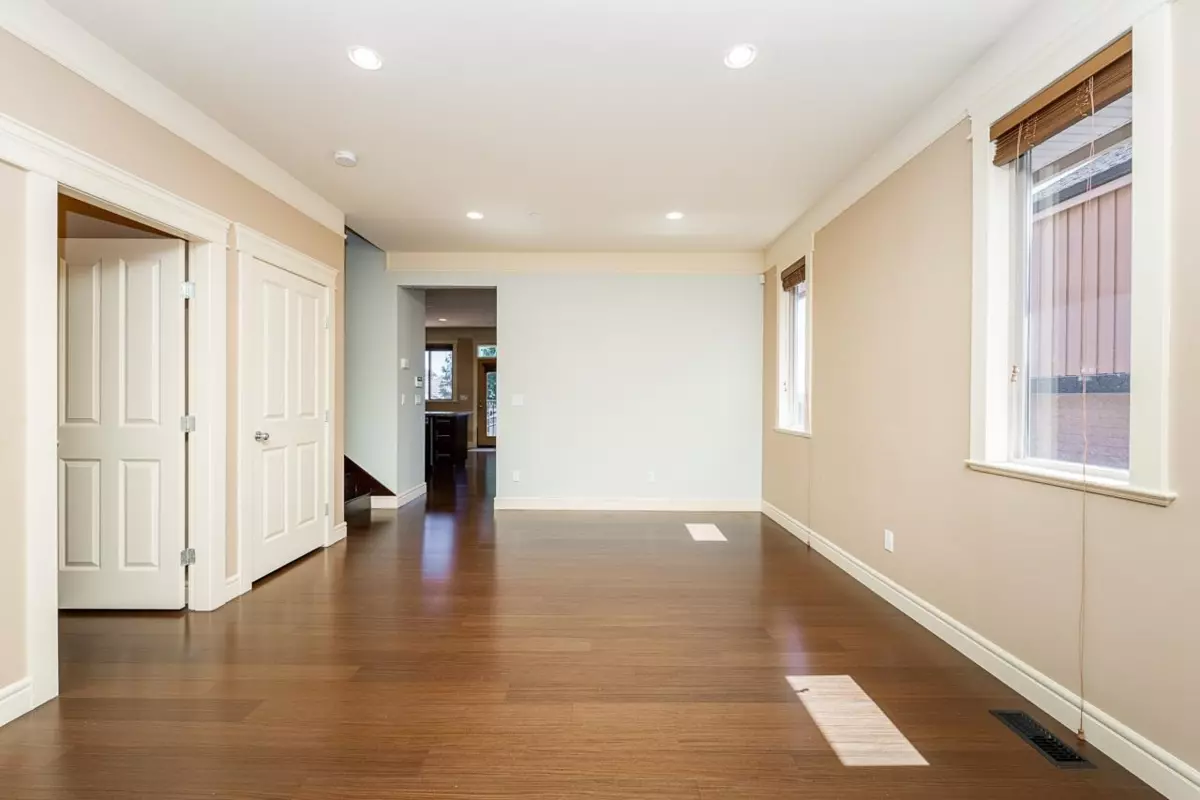 Family Room Photo of 1216 Nanaimo Street, New Westminster, BC
