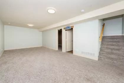 Entry Foyer Photo of 1216 Nanaimo Street, New Westminster, BC