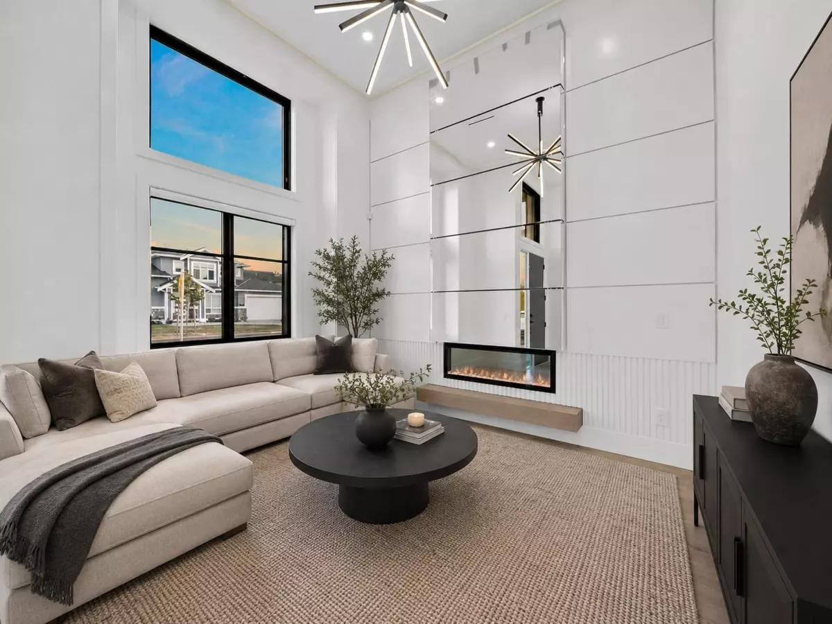 Living Room Photo of 6079 44a Avenue, Ladner, BC