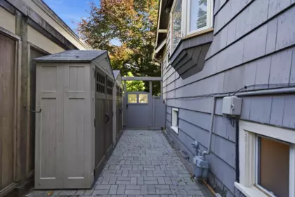 Street View Photo of 829 Eighth Avenue, New Westminster, BC