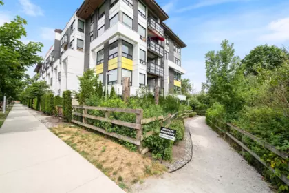 Outdoor Deck Photo of 303 3038 St George Street, Port Moody, BC